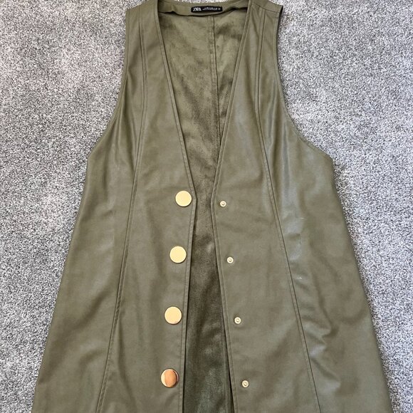 Green Faux Leather Zara Vest - Picture 3 of 4